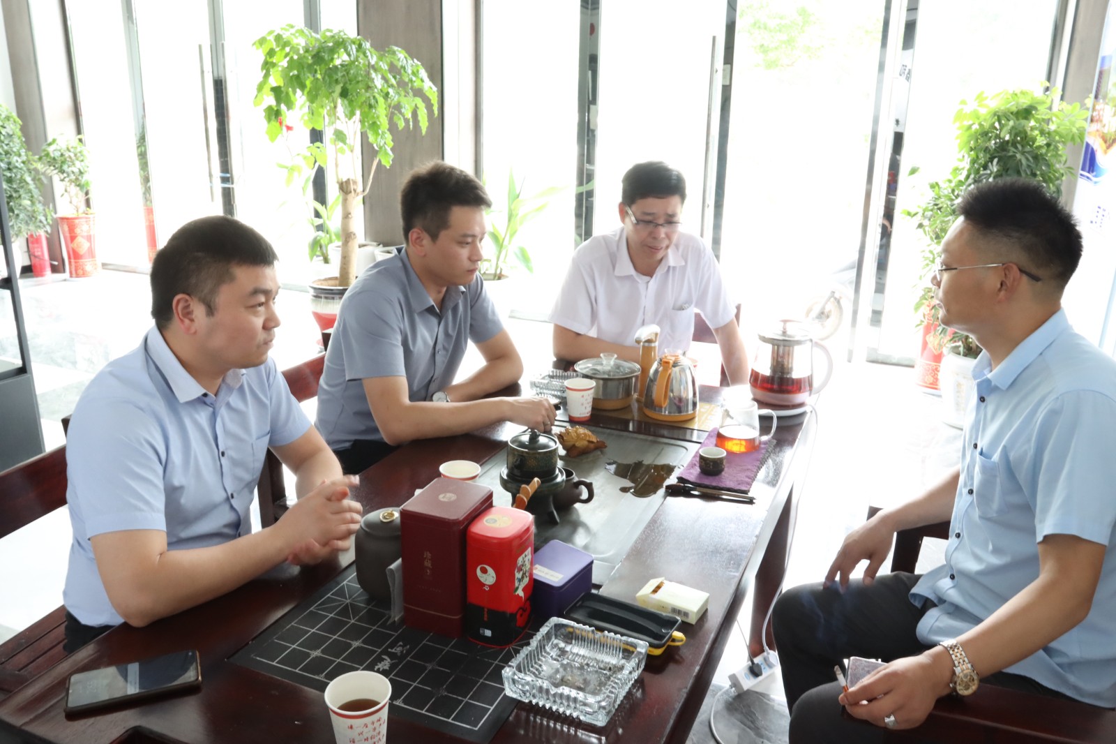 【217永信贵宾会品质服务与关切】董事长带队亲临一线，端午节巡检湖北片区