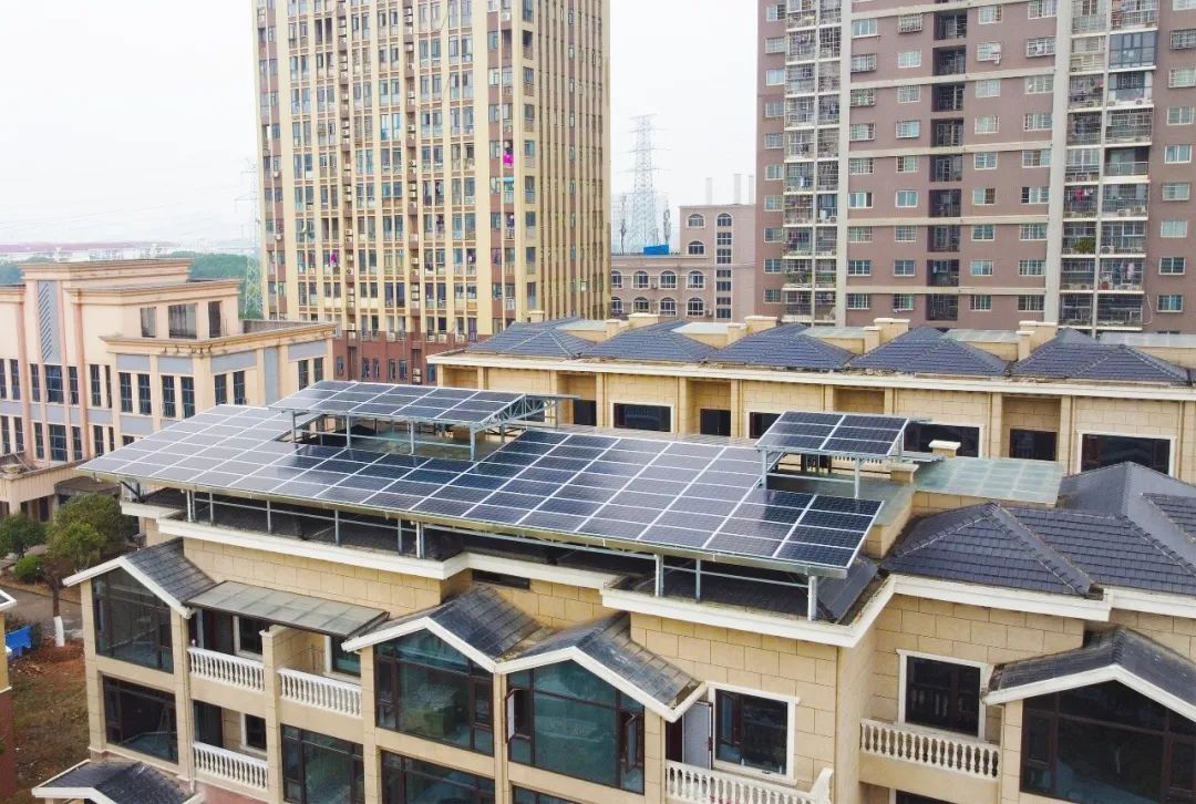 光伏电站有辐射风险？不信谣不传谣！带你科学分析这个问题